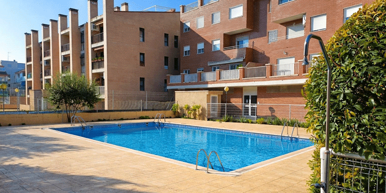 ÁTICO DÚPLEX DE TRES DORMITORIOS. Y DOS TERRAZAS, en calle Ramón Alfonso, en La Puebla de Alfindén.