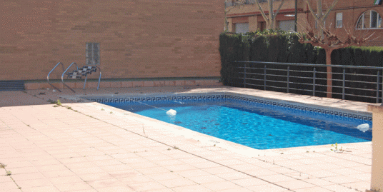 UNIFAMILIAR ADOSADO EN MONTAÑANA. CALLE MAYOR.